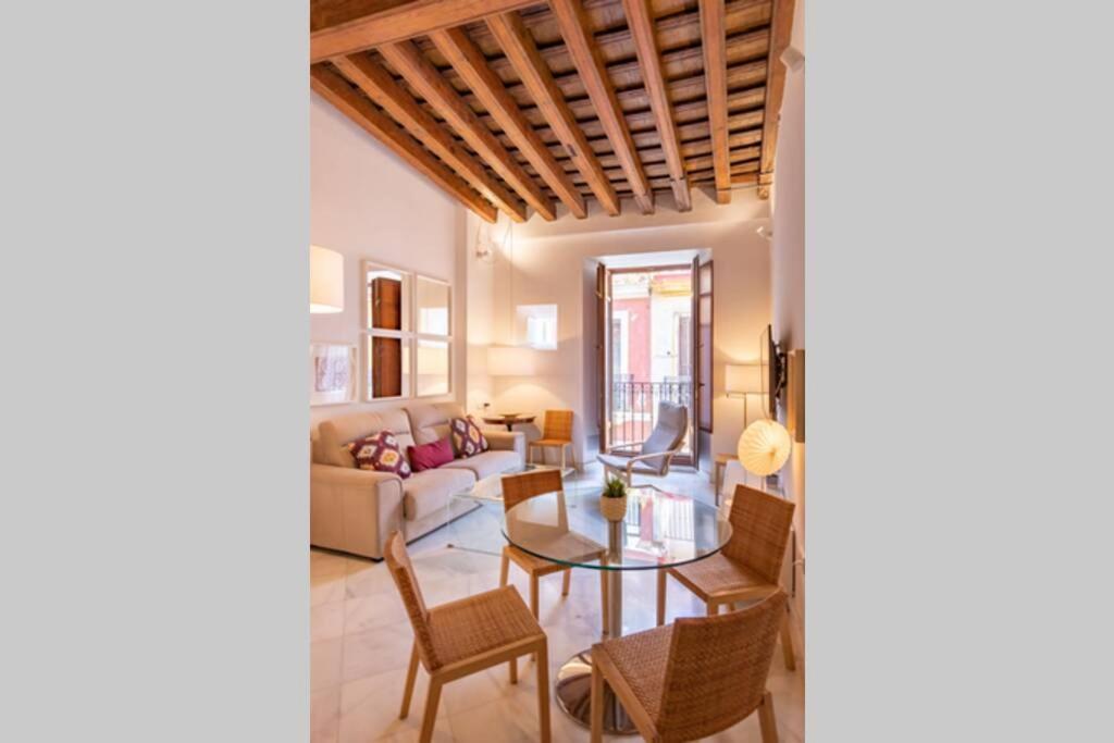 Hernando Colon Deluxe Suite By Valcambre Sevilla Buitenkant foto