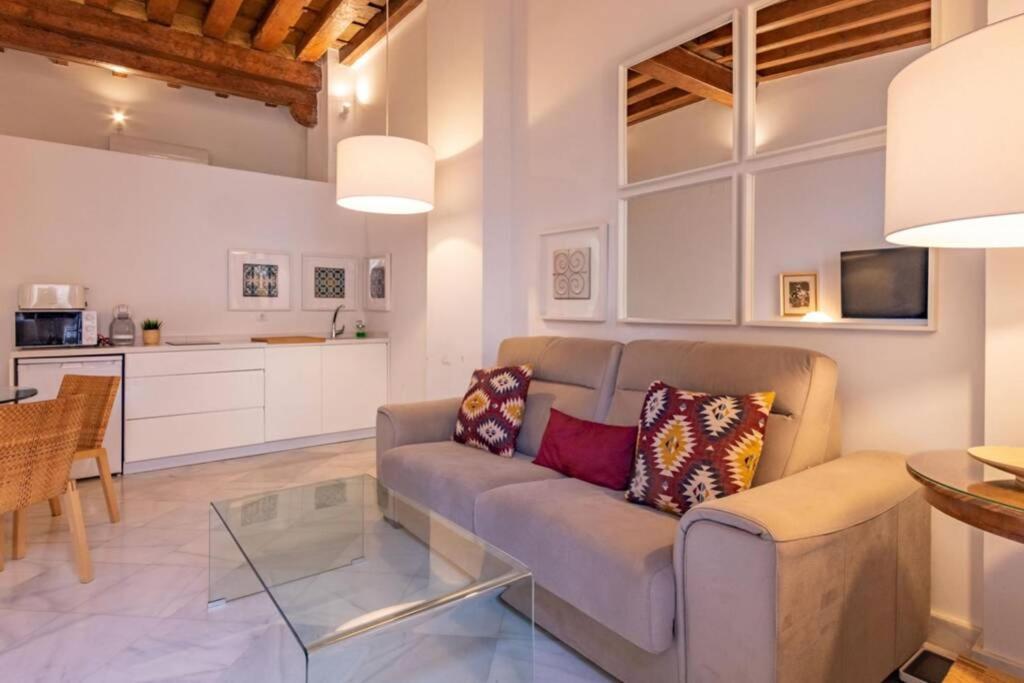Hernando Colon Deluxe Suite By Valcambre Sevilla Buitenkant foto