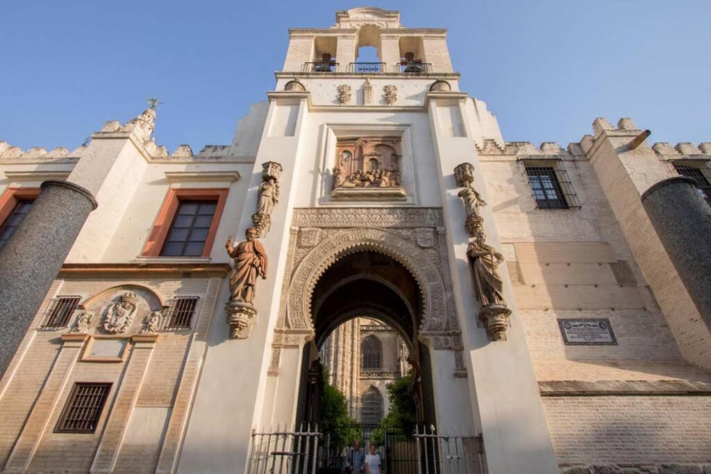 Hernando Colon Deluxe Suite By Valcambre Sevilla Buitenkant foto